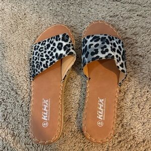 Kut from the Kloth Black and White Animal Print Sandals